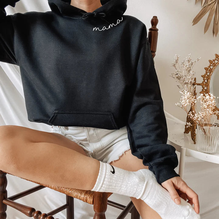 Geschenk zum Muttertag | Embrace Kapuzenpullover | Personalisierbar mit Namen auf dem Ärmel