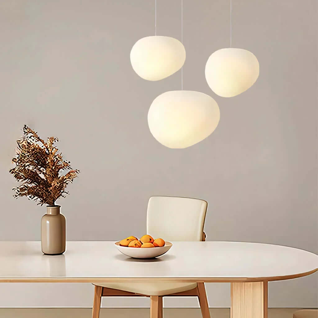 Pendelleuchte aus weißem Stein - Modern und minimalistisch