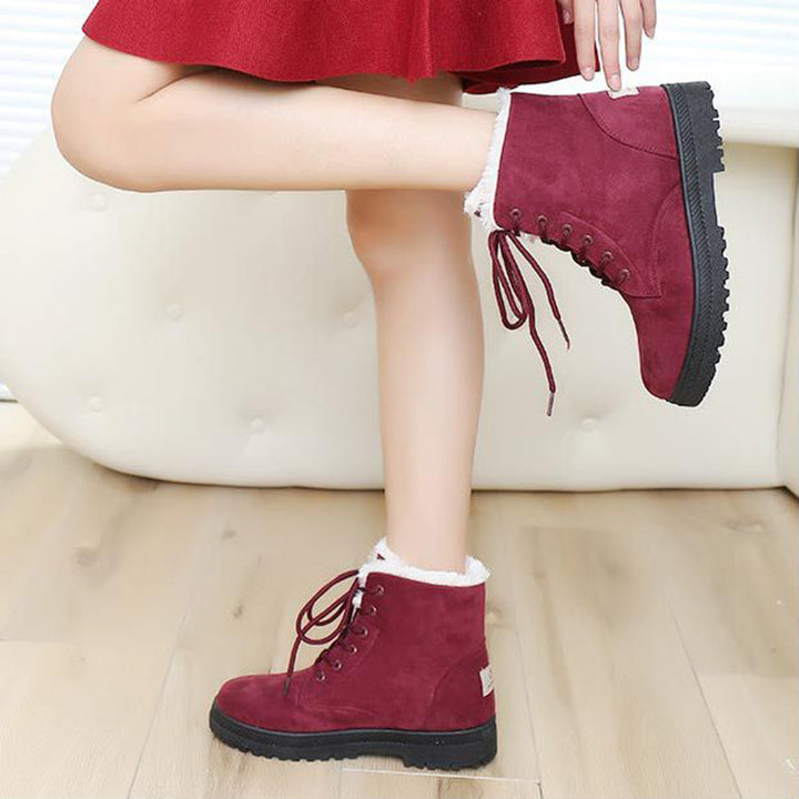 Hohe Schneestiefel für Damen mit Schnürung und warmem Wollfutter