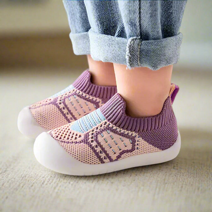 Babyschuhe mit passgenauem elastischem Sitz, rutschfesten Sohlen, atmungsaktivem Mesh, Alter 0-4