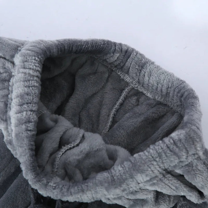 Winter Chill Pyjama | Warme und weiche Nachtwäsche für Männer