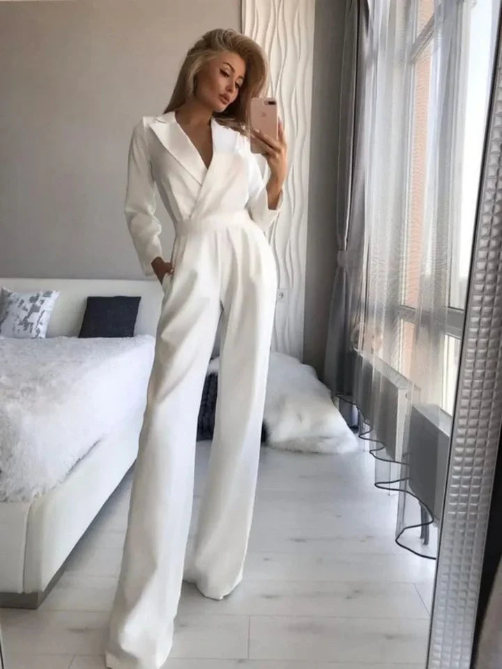 Jumpsuit mit V-Ausschnitt und weitem Bein für Damen