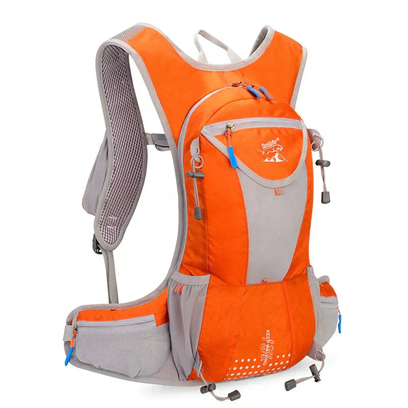Leichter Outdoor-Rucksack – Vielseitig und Wassergeschützt