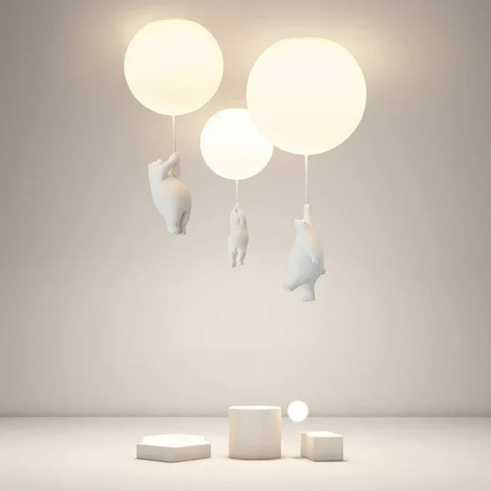 Kinderdeckenleuchte mit Bär und Ball | CloudBear