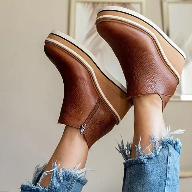 Damen-Keilabsatzstiefeletten mit Vintage-Charme
