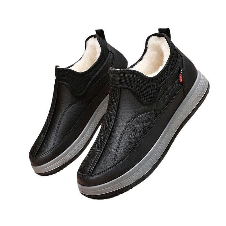 Gefütterte Herren-Schneestiefel mit flacher Sohle und runder Spitze