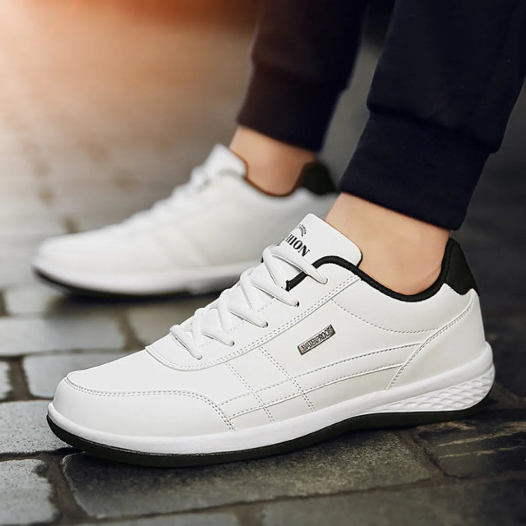 Lässige Modesneaker