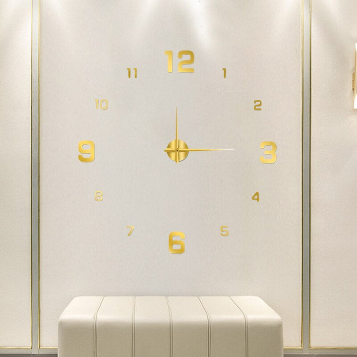 Große Wanduhr im modernen Stil