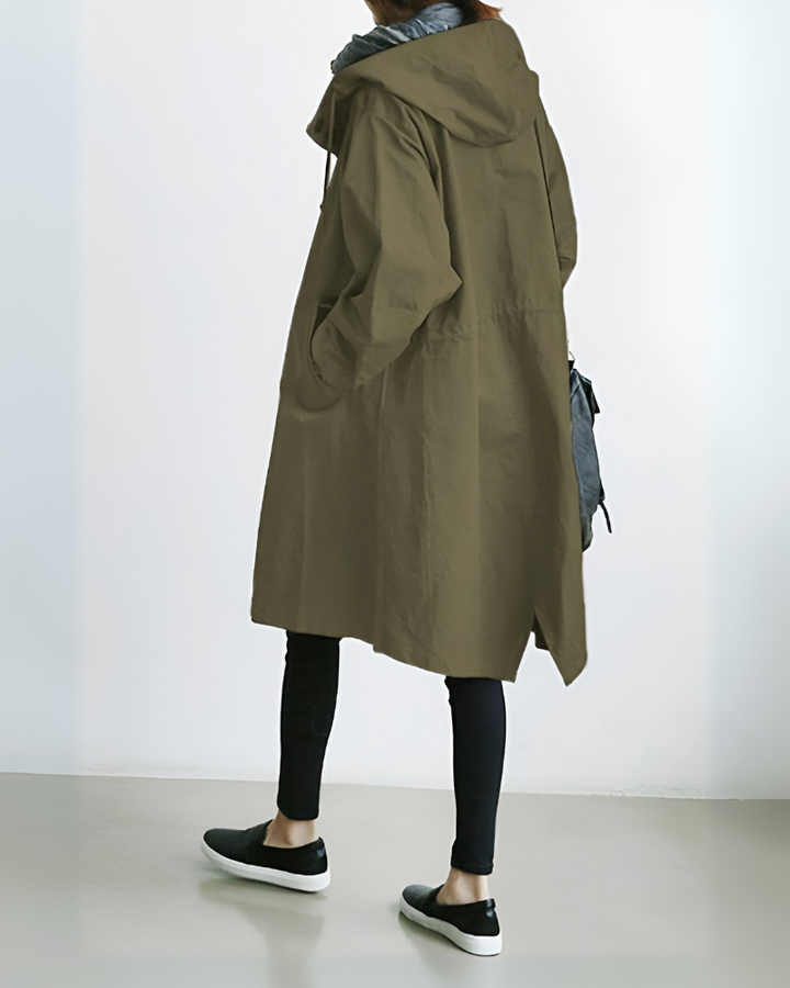 Klassischer Trenchcoat mit Kapuze