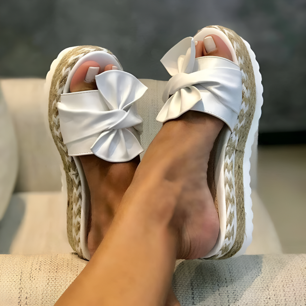 Damenmode-Sandalen für ein ausgewogenes Design