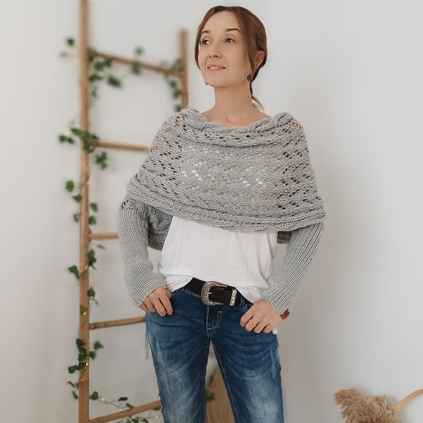 Wickelschal mit doppelten Ärmeln - kuscheliger Strickschal mit integrierten Ärmeln