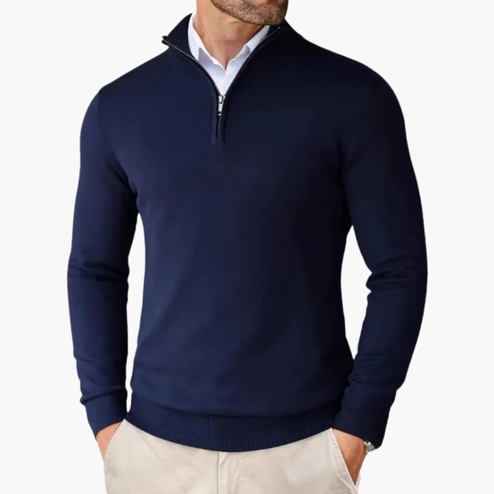 Herrenpullover mit Viertelreißverschluss und geripptem Saum