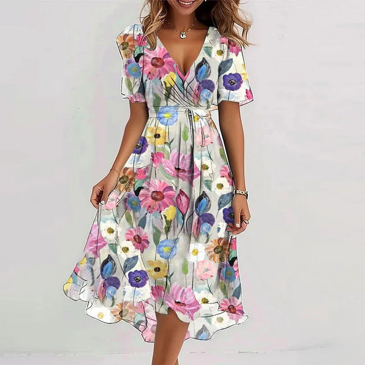 Fließendes Sommerkleid mit Blumenmuster (knielang)