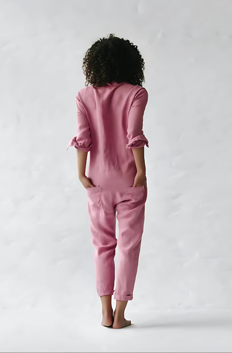 Jumpsuit – Zeitlose Eleganz und moderner Komfort