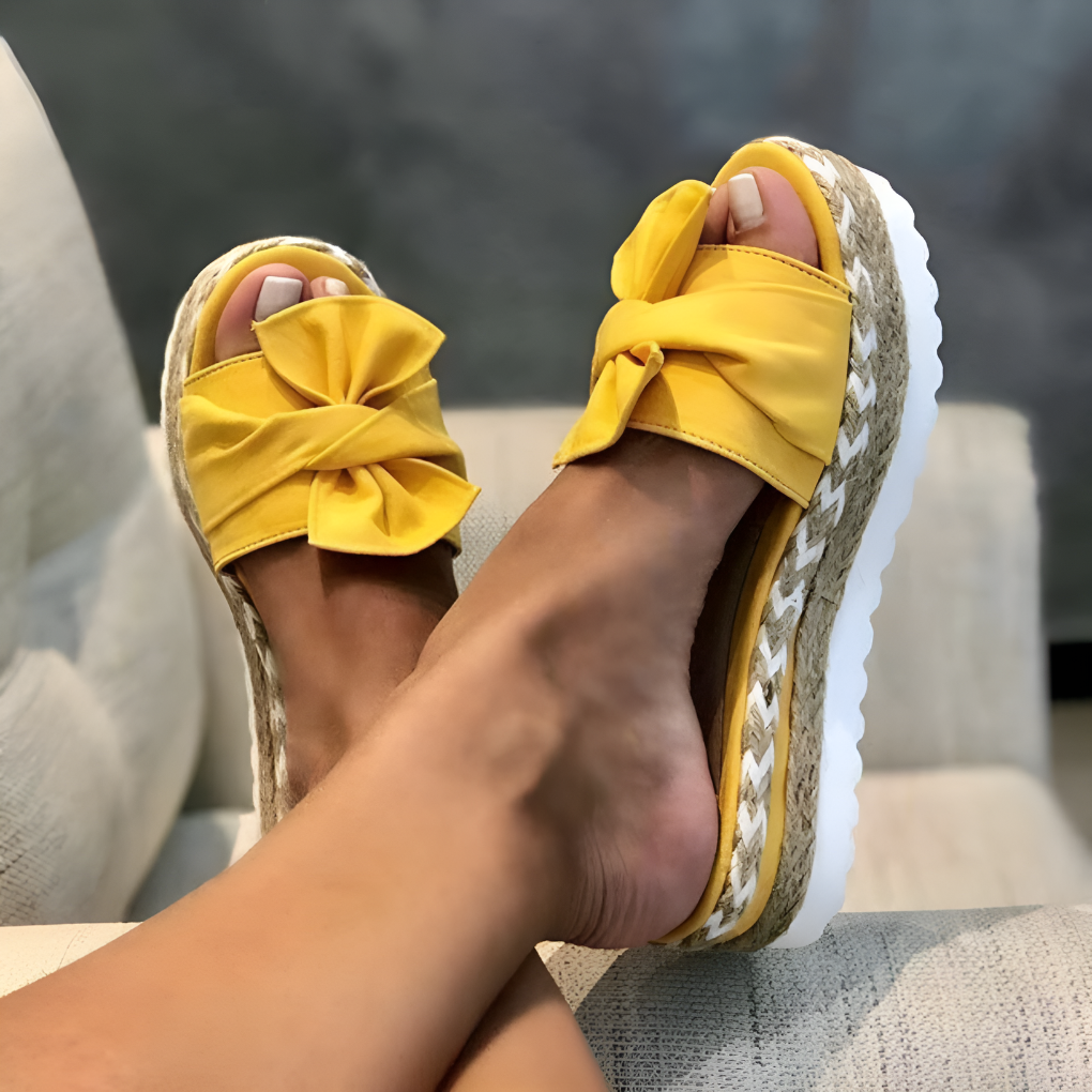 Damenmode-Sandalen für ein ausgewogenes Design