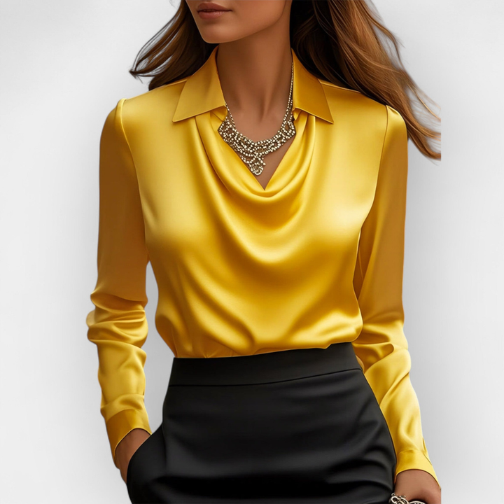 Elegante Satinbluse mit Wasserfallkragen