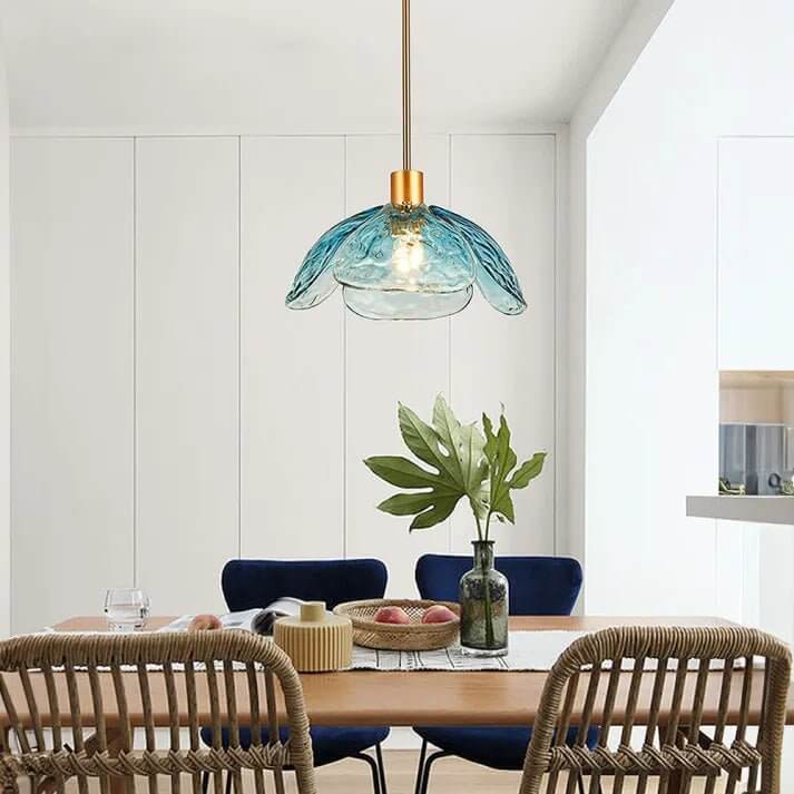 Blütenblatt-Hängelampe - Elegante Nachtlampe
