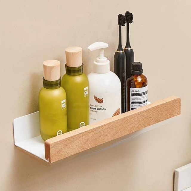 Badezimmerregal aus Massivholz – WoodaFix