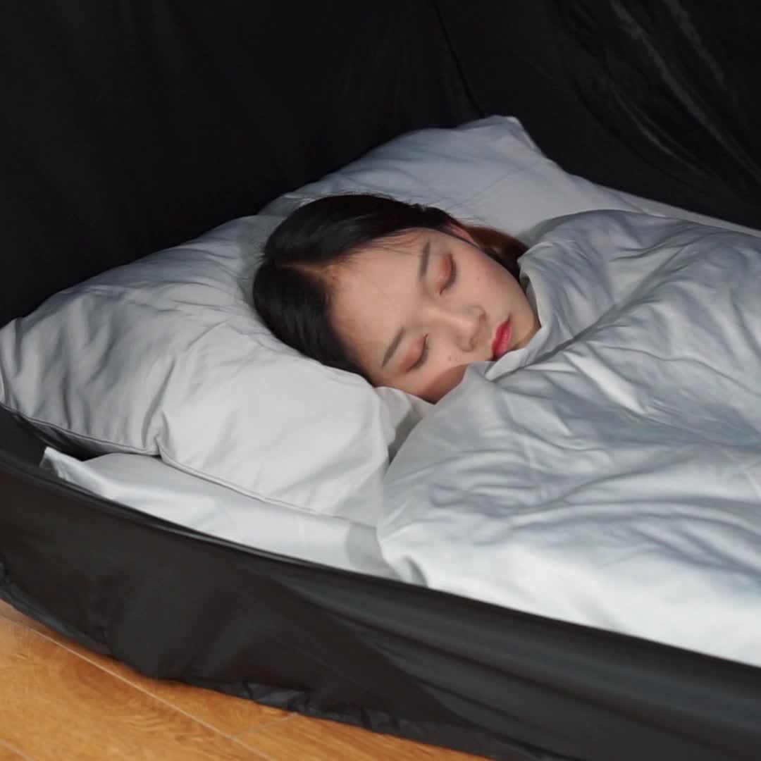 CozyNest Faltbares Zeltbett – Schutz und Erholung griffbereit
