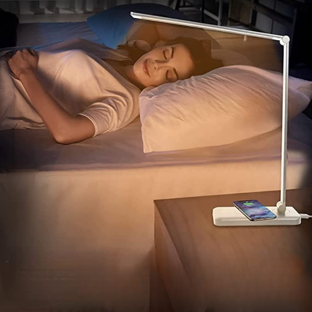 Moderne Verstellbare LED-Schreibtischlampe mit USB-Ladeanschluss - BrightEase