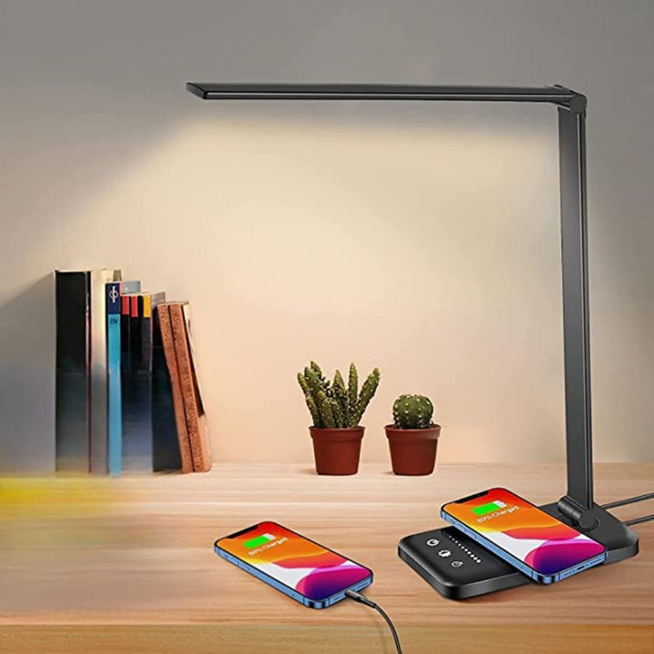 Moderne Verstellbare LED-Schreibtischlampe mit USB-Ladeanschluss - BrightEase