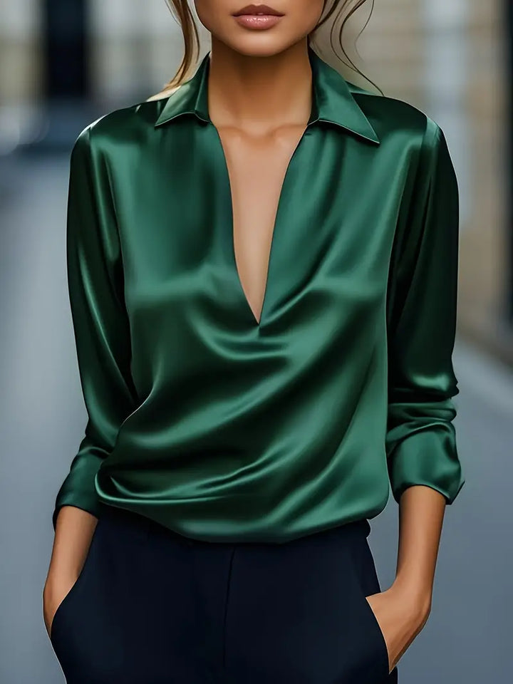 Damen-Satinbluse mit V-Ausschnitt und drapiertem Kragen