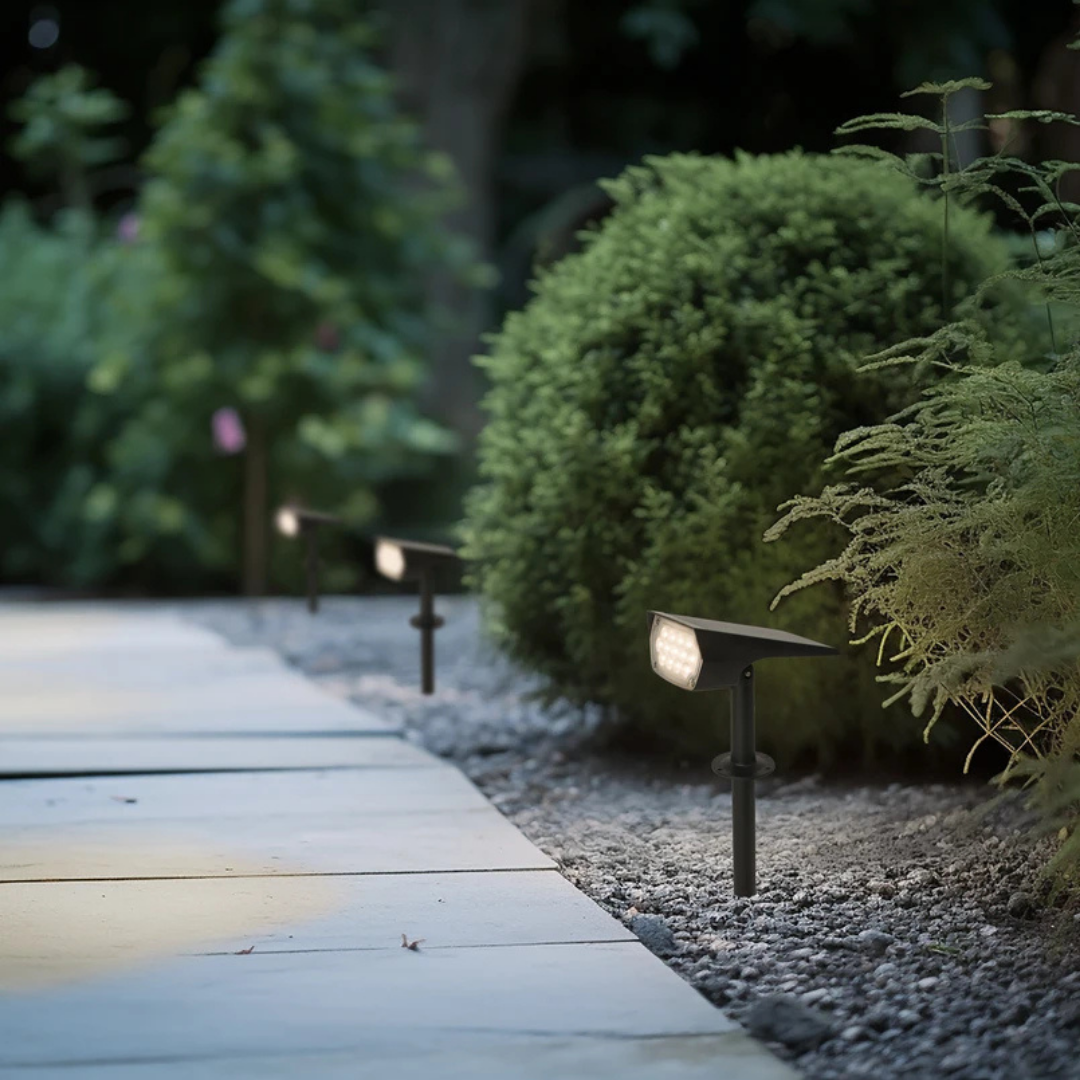 Solar-Gartenstrahler mit verstellbarem Kopf, 3 Helligkeitsstufen, IP65 wasserdicht