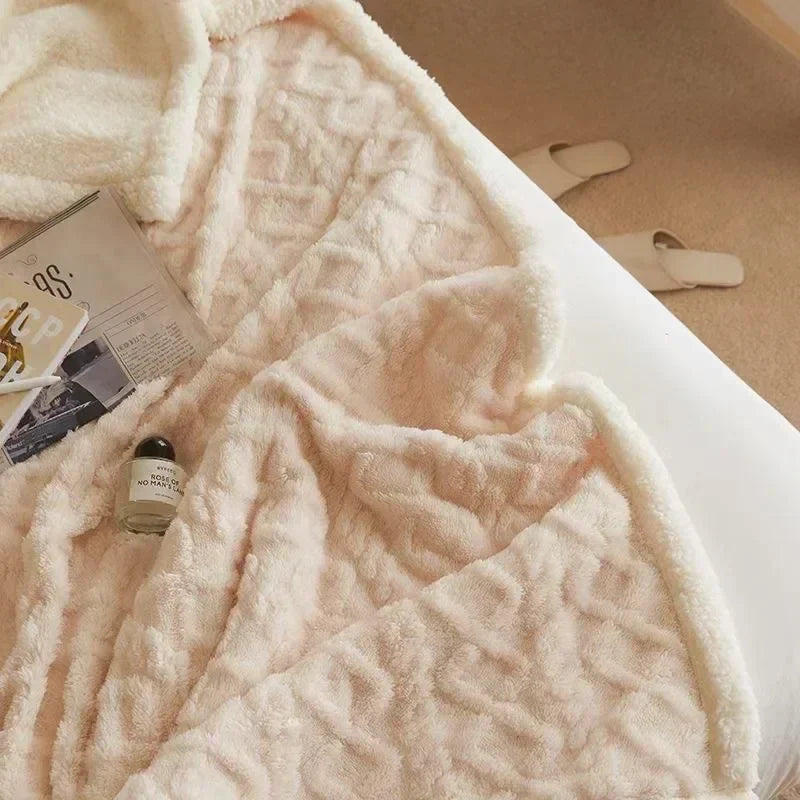 Dicke Winterdecke aus Lammwolle - WarmWool