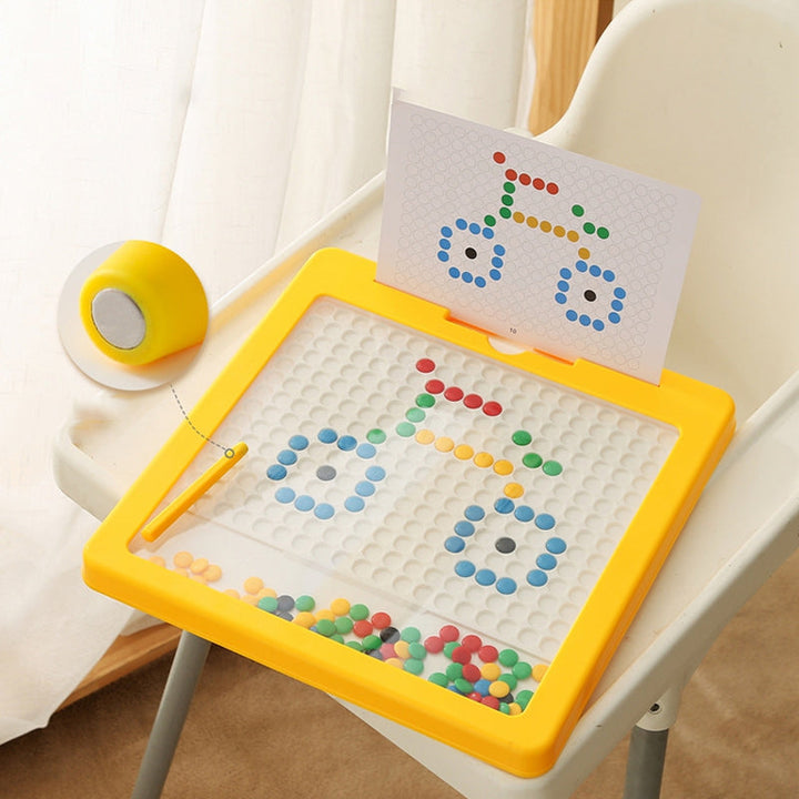 Magnetisches Zeichenbrett mit Kugeln - MagniDots