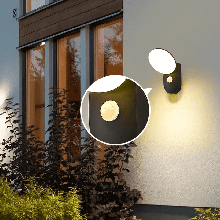 Intelligente LED-Wandleuchte mit Bewegungssensor