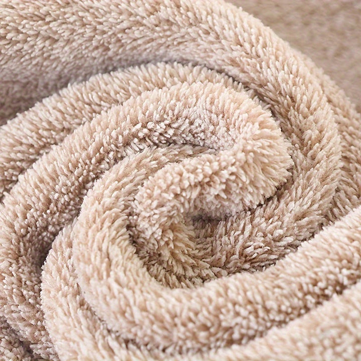 Handtuch-Set aus Korallenvelours – Saugfähig und Schnelltrocknend