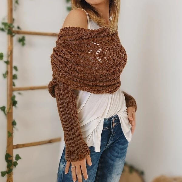Wickelschal mit doppelten Ärmeln - kuscheliger Strickschal mit integrierten Ärmeln
