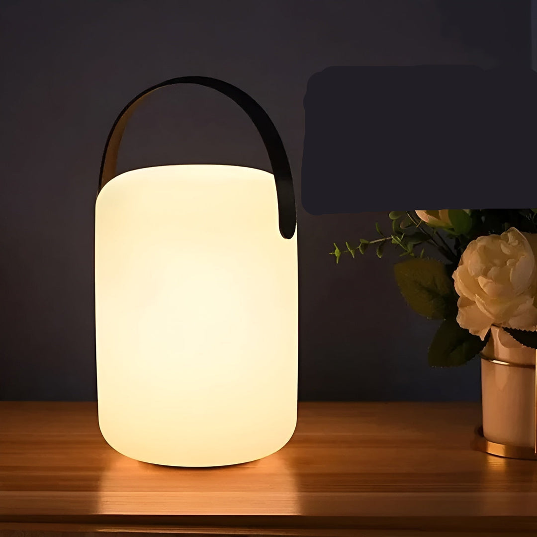 Wasserdichte kabellose LED-Tischlampe für drinnen & draussen - Lumora
