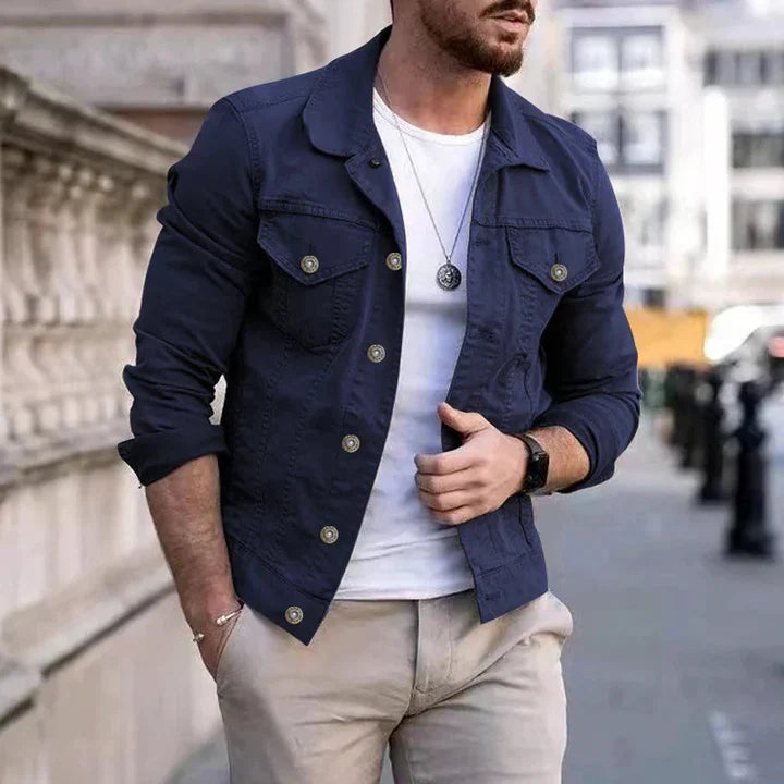 Moderner Freizeit Look mit Vintage Note