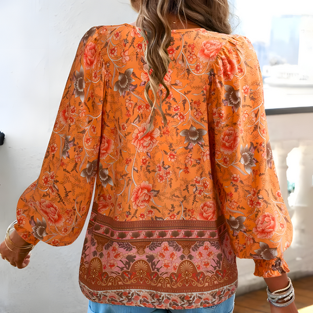 Damenbluse mit Blumenmuster – Moderne Alltagskleidung