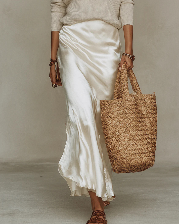 Satin-Midi-Kleid mit kuscheligem Pullover-Set