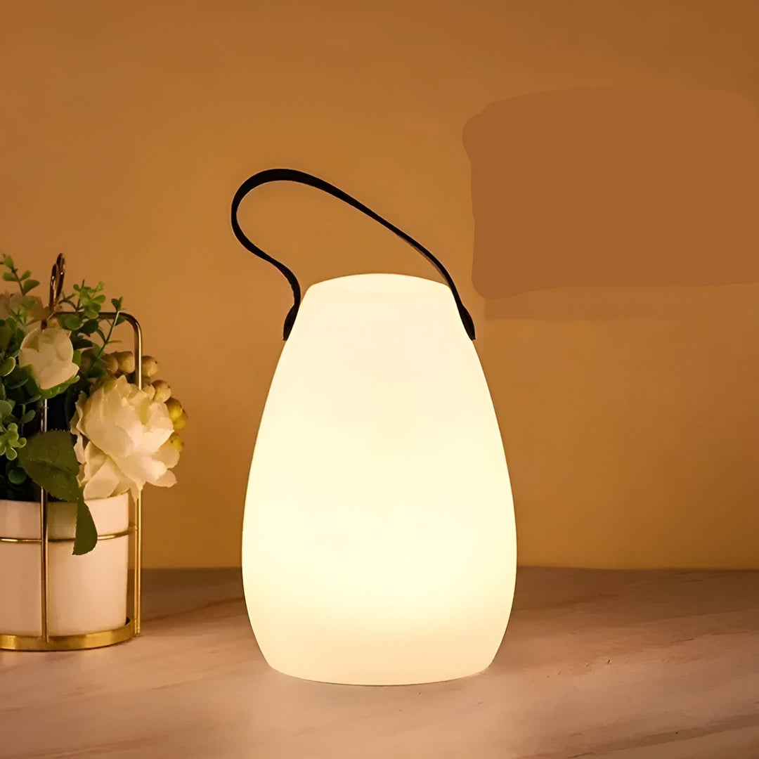 Wasserdichte kabellose LED-Tischlampe für drinnen & draussen - Lumora