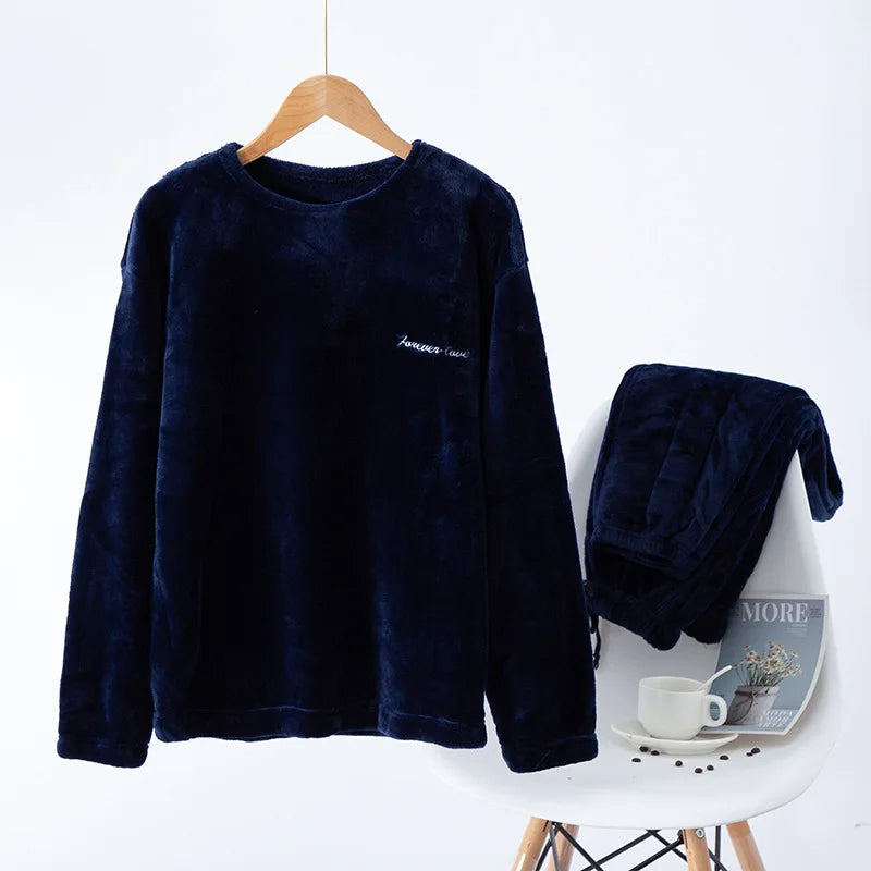 Winter Chill Pyjama | Warme und weiche Nachtwäsche für Männer