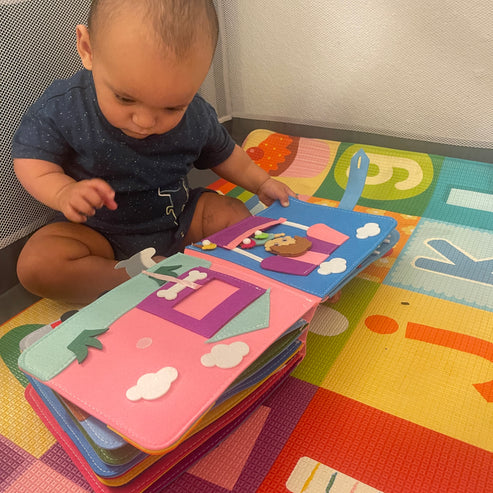 Buntes Babybuch - ExploreMore