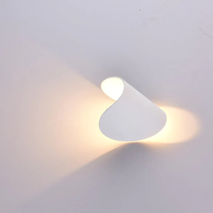 Verstellbare Up-Down-LED-Wandleuchte – warmes Ambientlicht, modernes Design