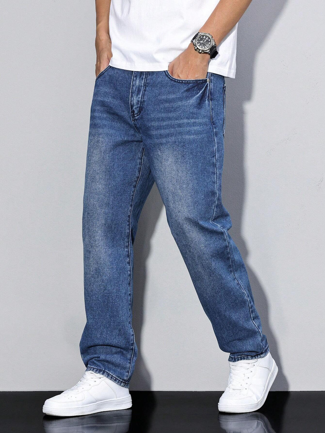 Baggy-Jeans - weit geschnittene Denim-Hose im Used-Look