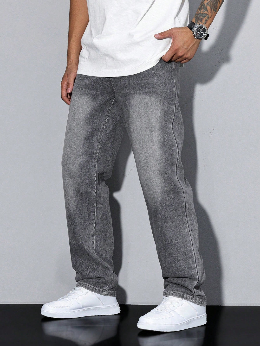 Baggy-Jeans - weit geschnittene Denim-Hose im Used-Look