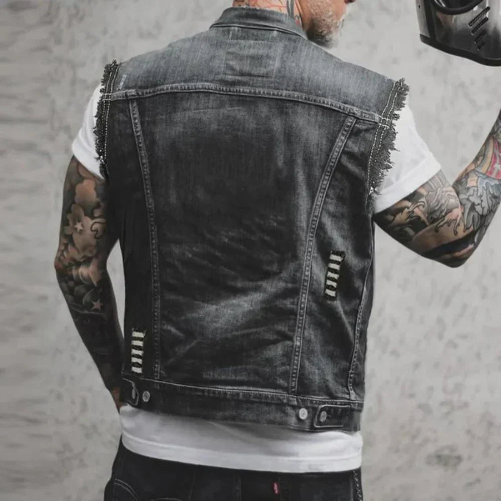 Retro-Jeansweste Liam – Klassischer Stil trifft moderne Funktionalität