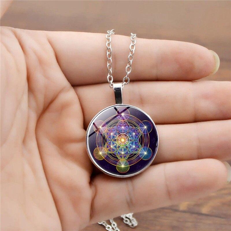 Chakra-Anhänger mit dem Würfel des Metatron - Solantra