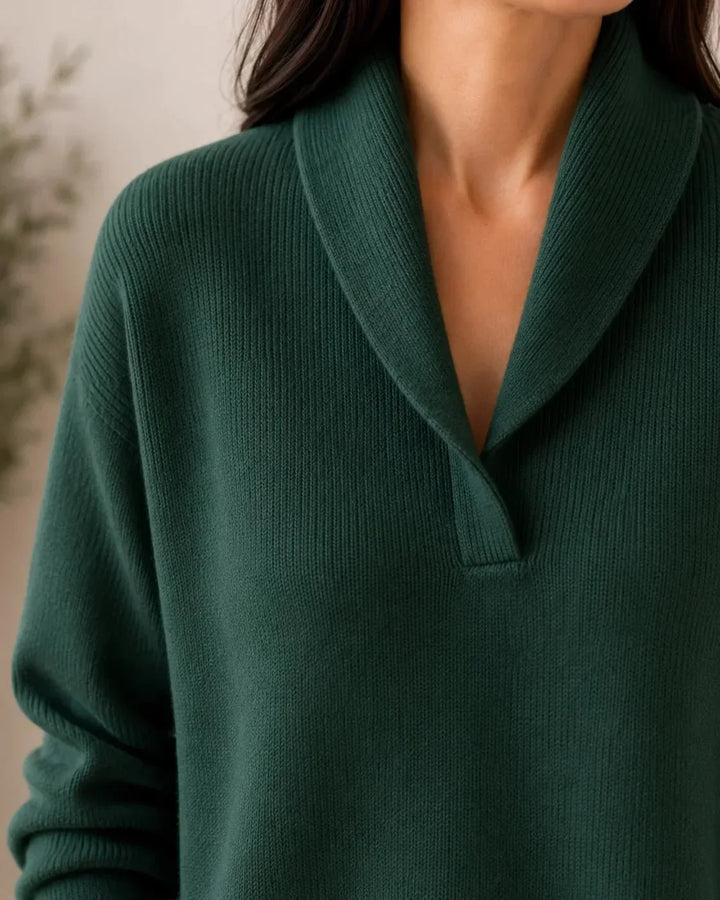 Weicher V-Ausschnitt-Pullover mit Schalkragen