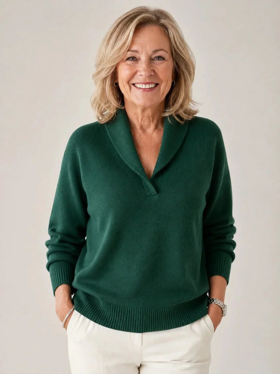 Weicher V-Ausschnitt-Pullover mit Schalkragen