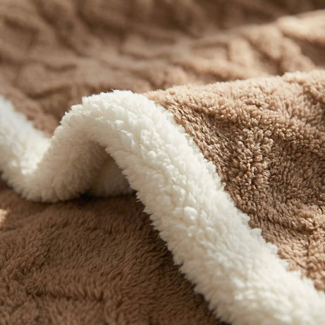 Doppelseitige Winterdecke mit Strukturmuster - Warmlio