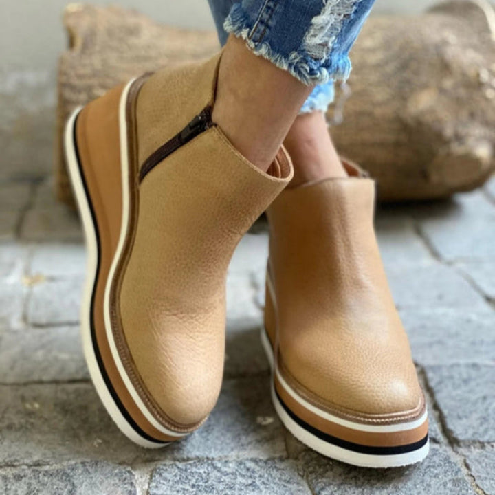 Damen-Keilabsatzstiefeletten mit Vintage-Charme