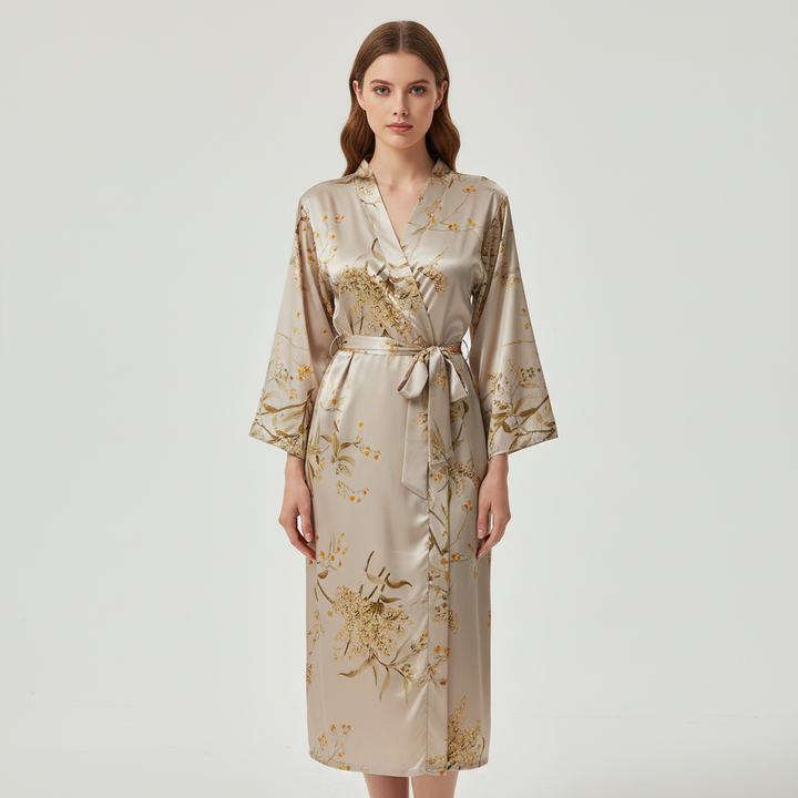 Stilvoller Satin-Bademantel – Lara