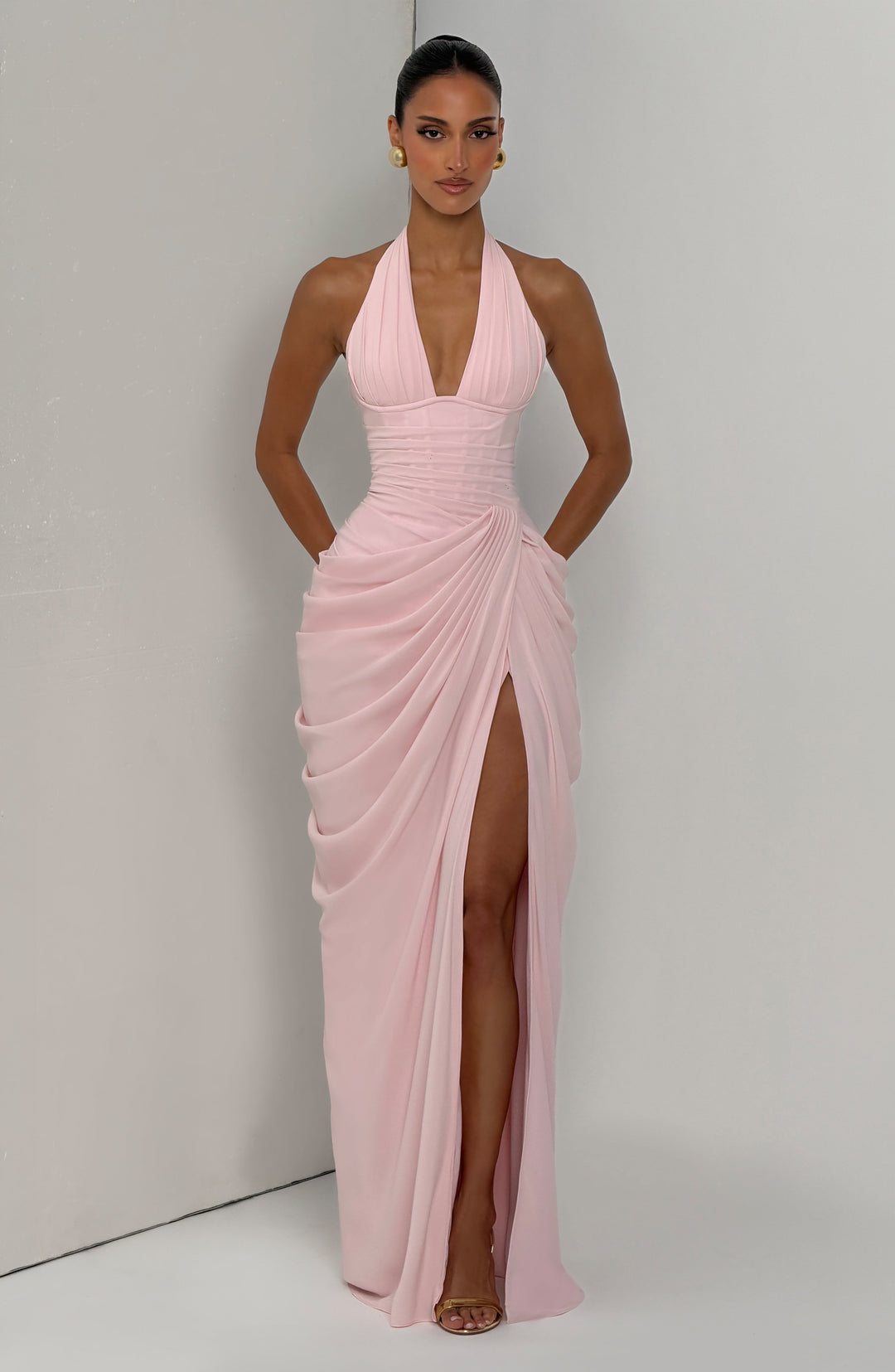 Linde Neckholder-Maxikleid mit Korsett-Oberteil und Chiffonrock